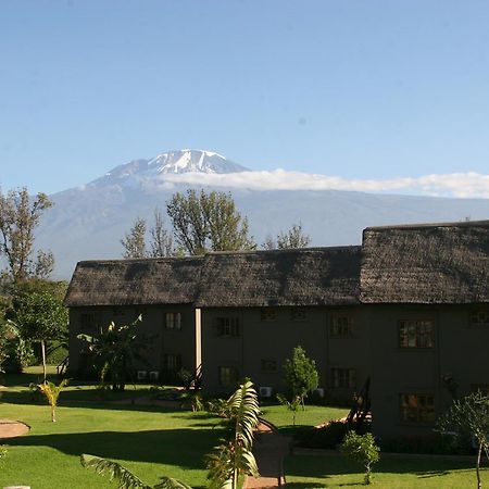 Weru Weru River Lodge Bagian luar foto