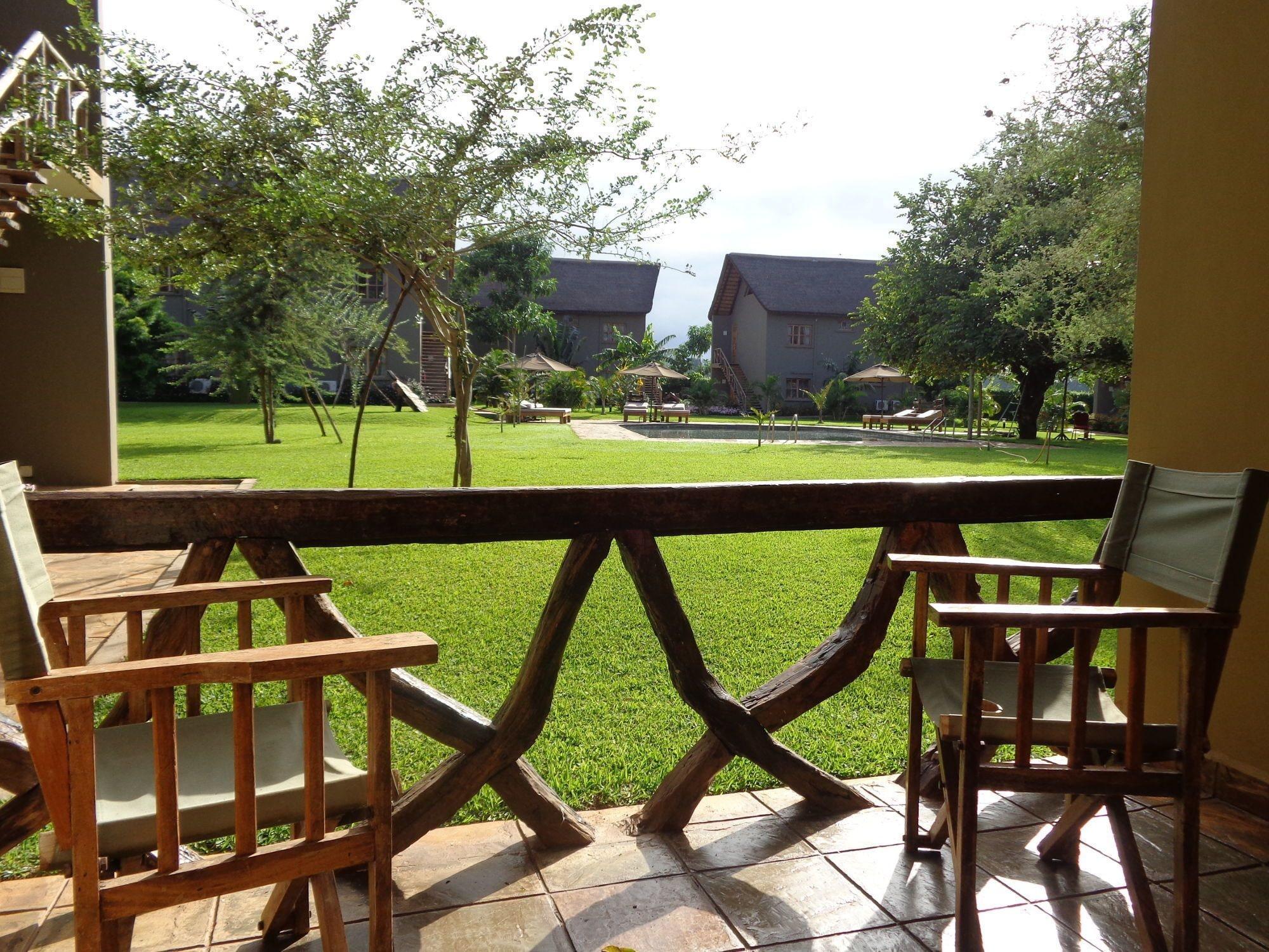 Weru Weru River Lodge Bagian luar foto