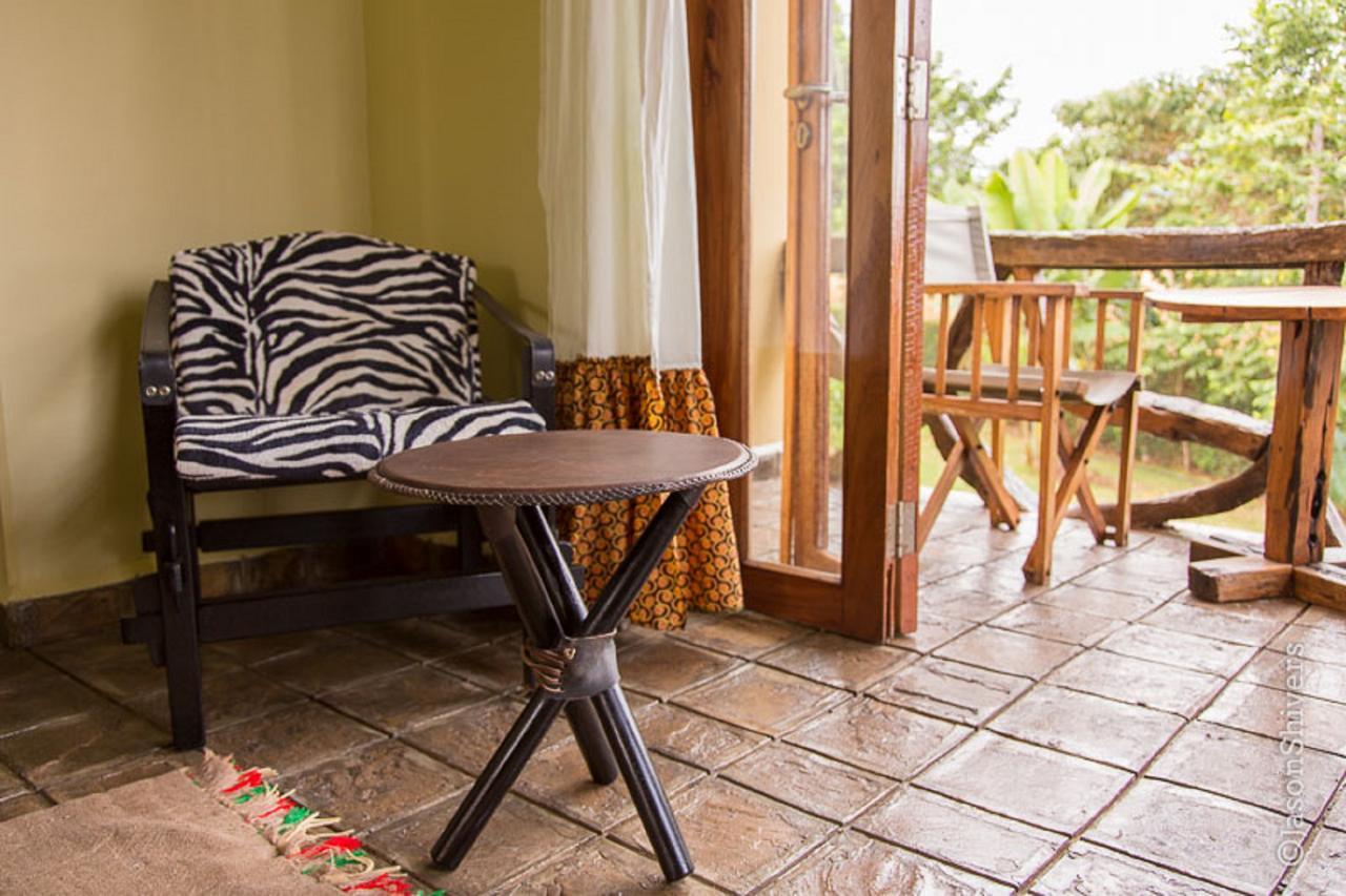 Weru Weru River Lodge Ruang foto