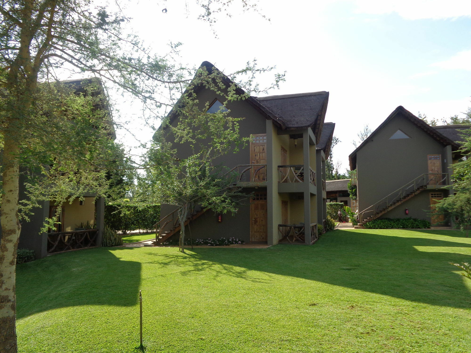 Weru Weru River Lodge Bagian luar foto