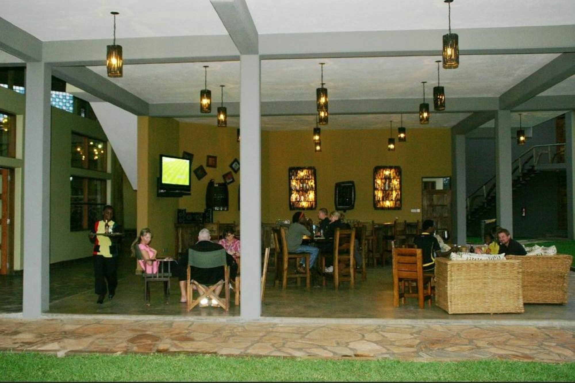 Weru Weru River Lodge Bagian luar foto