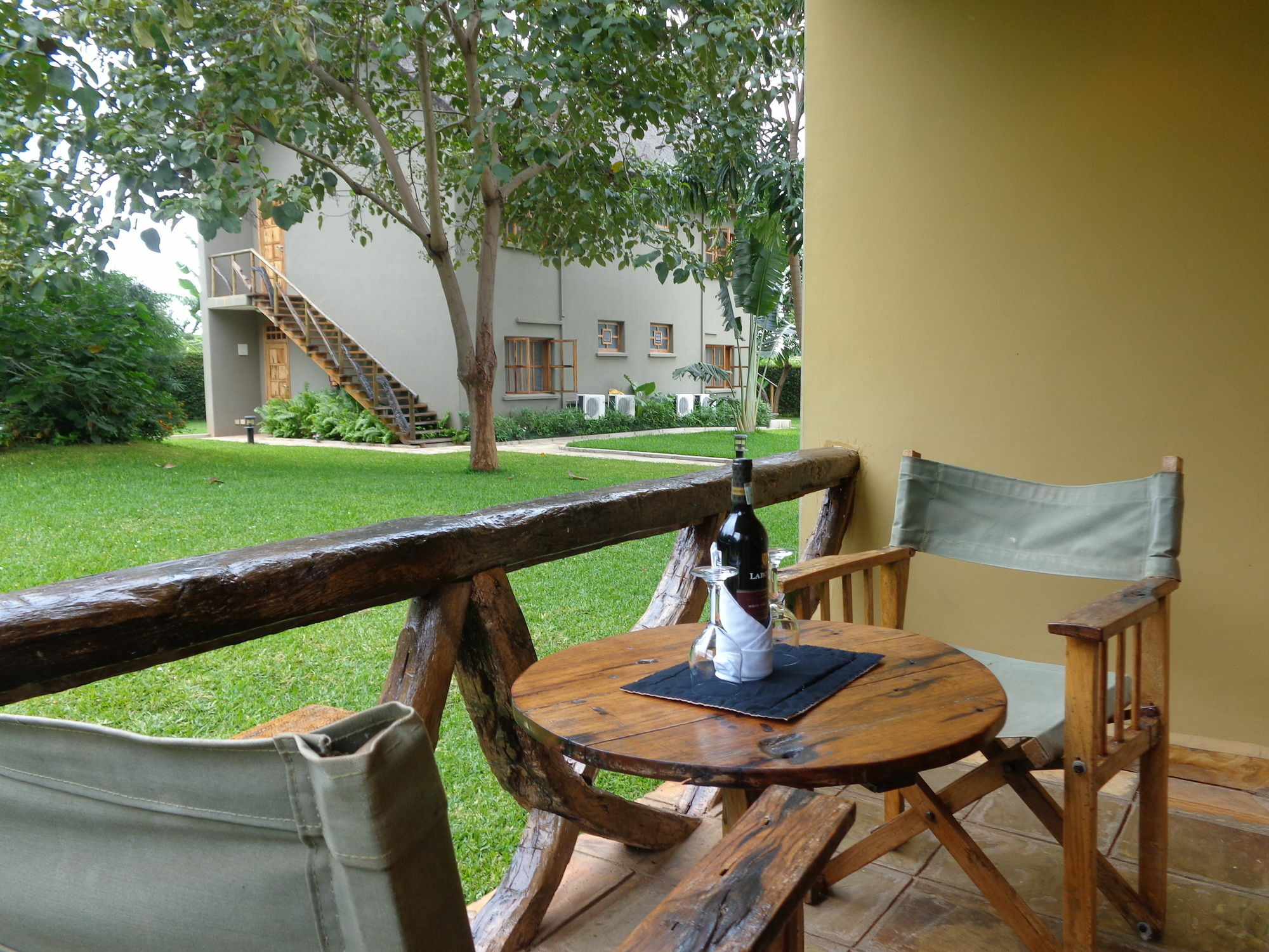 Weru Weru River Lodge Bagian luar foto